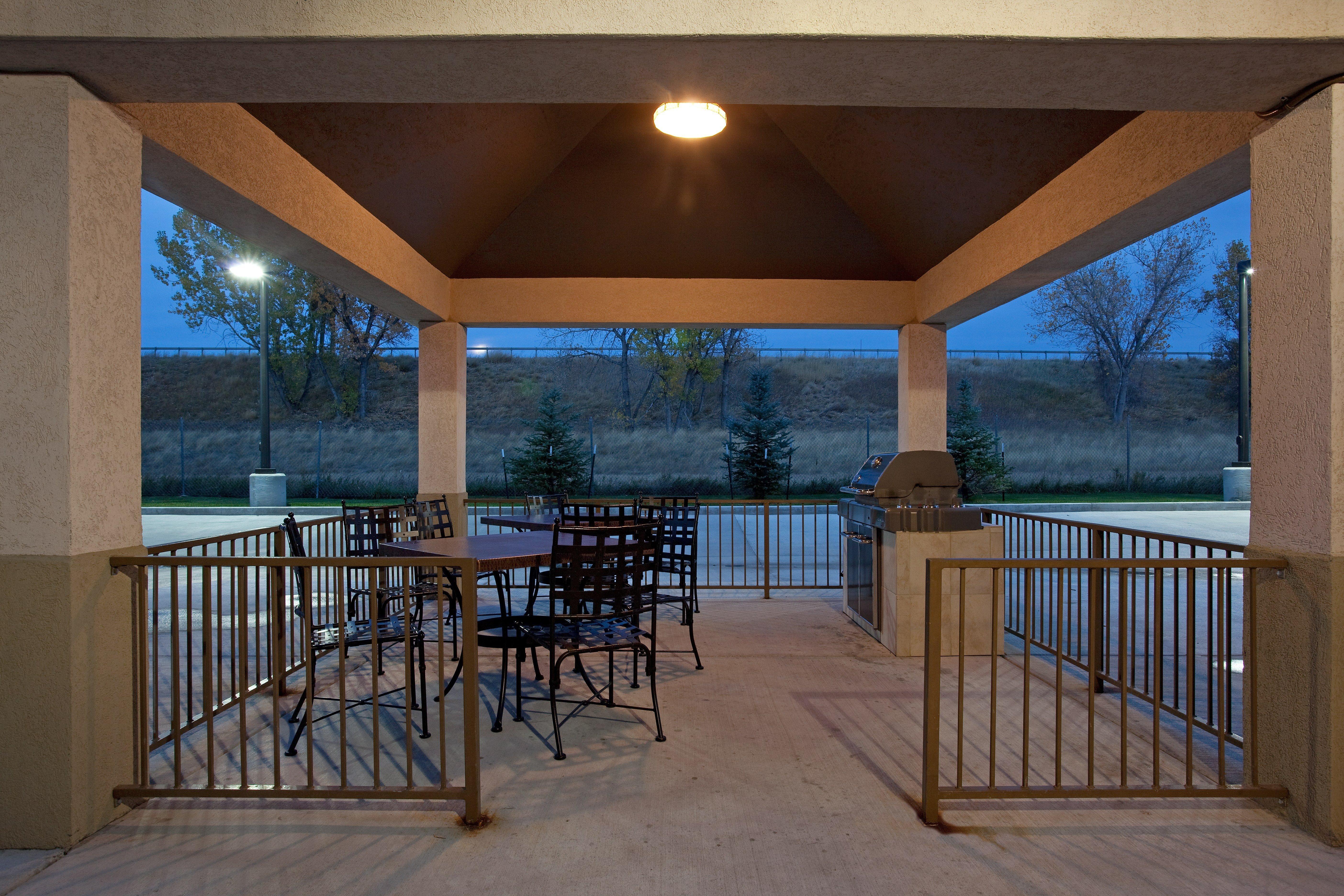 Candlewood Suites Sheridan By Ihg Екстериор снимка