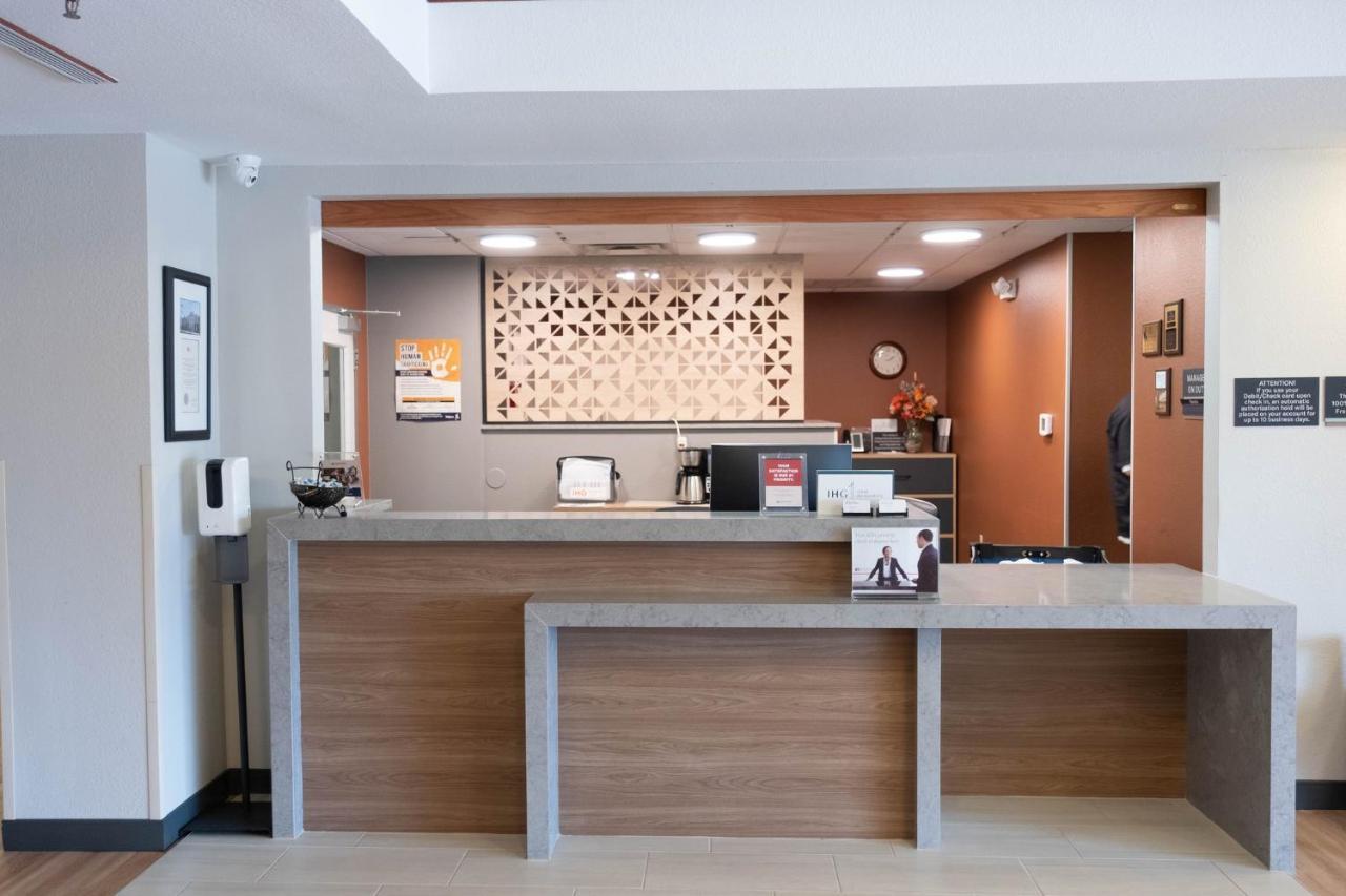 Candlewood Suites Sheridan By Ihg Екстериор снимка